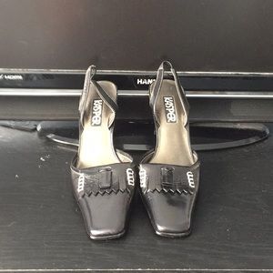 Jasper Keithy Black Herls, Square Toe, Slingback .